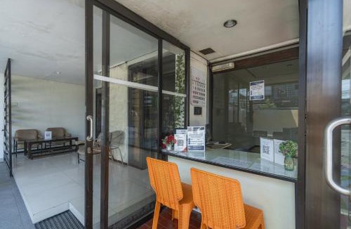Dinoyo House | Urbanview Java Living Sigura Gura