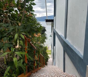 Simanindo House | Maruba inn