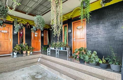 Ciater Hotel | Pondok Yanti Sarii RedPartner