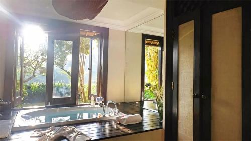 Kedewatan Hotel | Anhera Suite Ubud