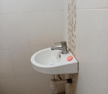 Surabaya Hotel | Hotel O near Ciputra Hospital formerly Veloura Living Citraland