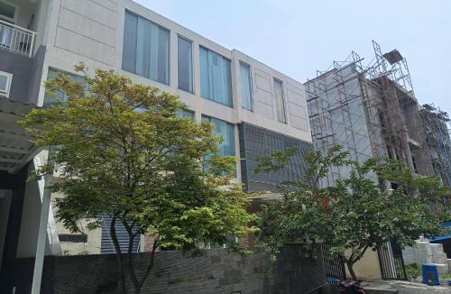Surabaya Hotel | Hotel O near Ciputra Hospital formerly Veloura Living Citraland