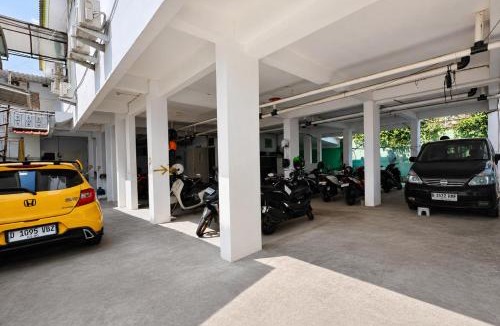 Mampang Prapatan House | SANS Stay Kemang
