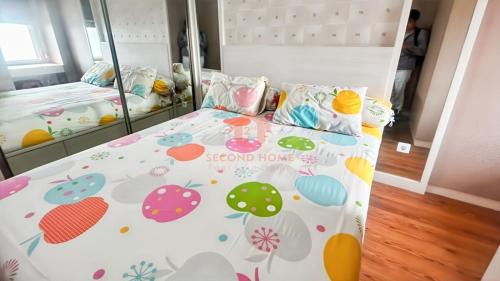 Bekasi Apartment | Modern 2BR Springlake Bekasi with Pool
