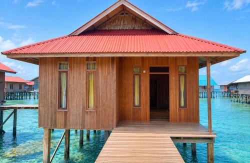Batudaka Island House | Aisyah Homestay Pulau Papan
