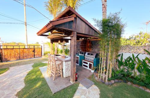 Ketewel Villa | Beachview Villa near Sanur, Live Sports AFL NRL