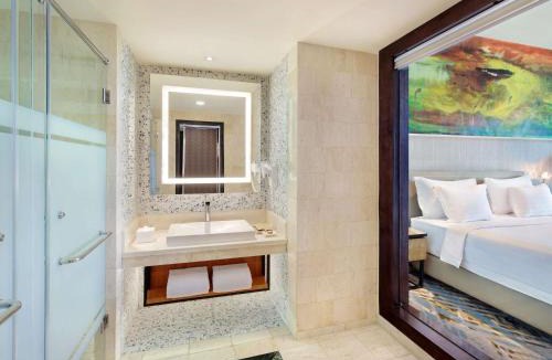 Medan Hotel | Grand Mercure Medan Angkasa