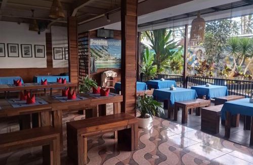 Senggigi House | newpoppieshotel