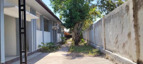 Lombok House | Edotel SMKN 1 Pujut - Transit Lombok Airport