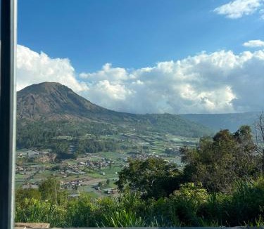 Songan Hotel | Pinggan Infinity - Private Pool Villa in Kintamani