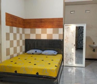 Kecamatan Kediri House | Zivanna Homestay Lombok