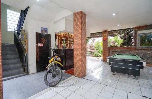 Raya Kuta Hotel | Urbanview Hotel Grand Pudjawan near Kuta Beach