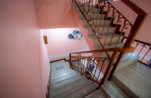 Astana Anyar Hotel | Rehat at Zeva Guest House