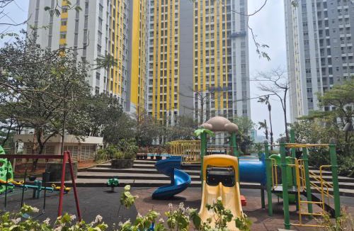 Bekasi Hotel | Apartemen Springlake Summarecon by Alfa Rooms