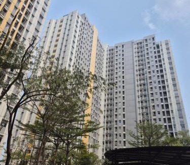 Bekasi Hotel | Apartemen Springlake Summarecon by Alfa Rooms