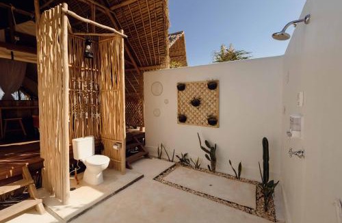 Lombok Hotel | Le Pirate Island Gili Lontar - Adults Only