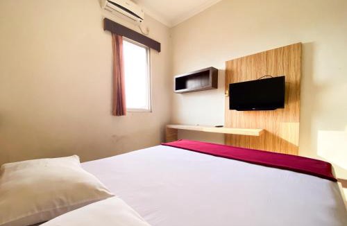 Tanjung Redeb Hotel | RedDoorz at Berau Plaza Tanjung Redeb