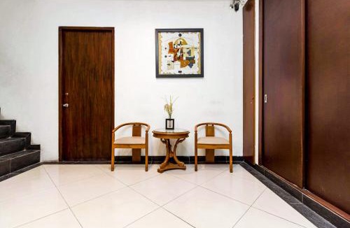 Gambir House | RedDoorz Plus @ Pasar Baru