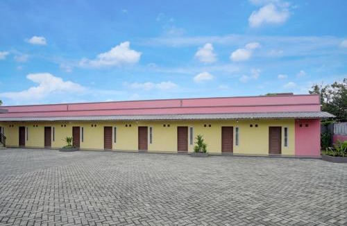 Bandar Lampung Hotel | Hotel O near Urip Sumoharjo Hospital formerly Yasmine Guesthouse Syariah