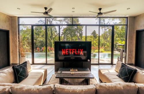 Beraban Villa | Luxury Design Villa · Rice View · Pool · 4BR