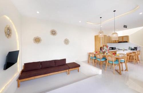 Kesiman Villa | Brandnew Beachside Luxury 3BR Mediterranean Sanur