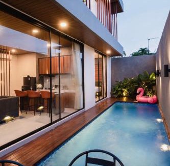 Kampial Villa | Modern 2BR Private Pool Villa with Rooftop-Nusa Dua