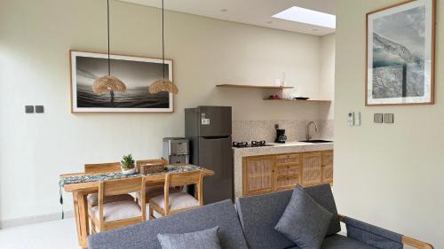 Kuta Villa | Modern 1BR Pool Villa-Walk to Beach-Central Legian