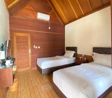 Sumbawa Barat Hotel | Villa GHANIA