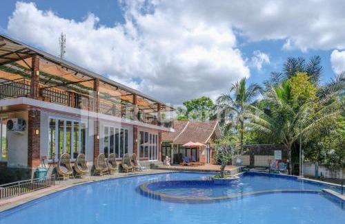Banjarnegara Hotel | Oemah Tahu Banjarnegara Resto and Resort Mitra RedDoorz