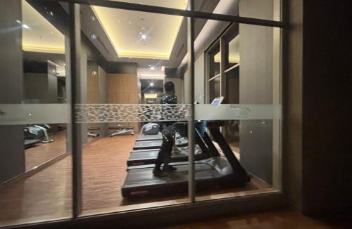Bekasi Apartment | Transpark Cibubur Duo LIving Netflix