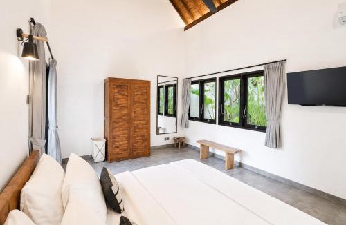 Drupadi Villa | Villa Iris by Hotelarious