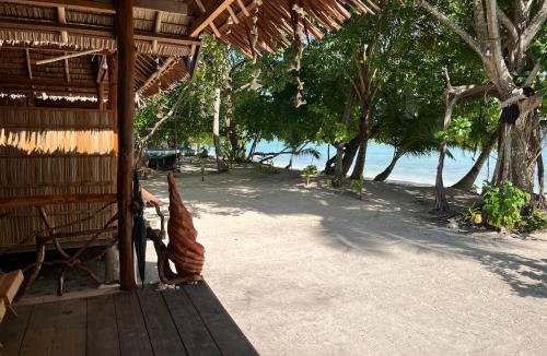 Raja Ampat House | Kemmi Homestay Raja Ampat