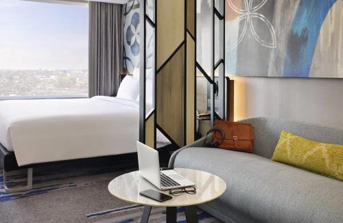 Malioboro Hotel | Novotel Suites Yogyakarta Malioboro