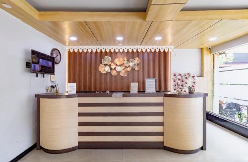 Tanjung Duren Utara Hotel | RedDoorz Plus at Suba Hotel Tanjung Duren
