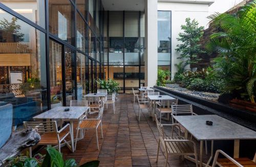 Central Yogyakarta Hotel | Jambuluwuk Malioboro Hotel Yogyakarta