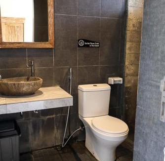 Kediri Hostel | Swell Hotel, Pool Bar & Restaurant