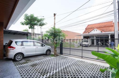 Banguntapan Hotel | Ndalem Tamanan Syariah RedPartner