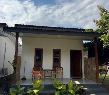 Sumbawa Barat House | JHOB Surf Stay