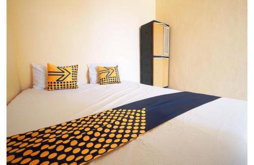 Sidoarjo Hotel | Hotel O Homestay Bu Sun SyariahNearTaman Rekreasi & Pemandian Taman Suruh