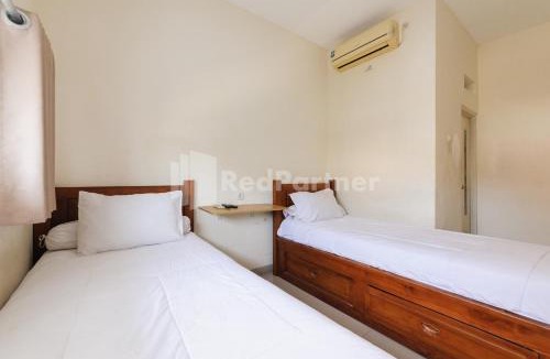 Malang Hotel | Nipa Guest House near Universitas Widyagama Mitra RedDoorz