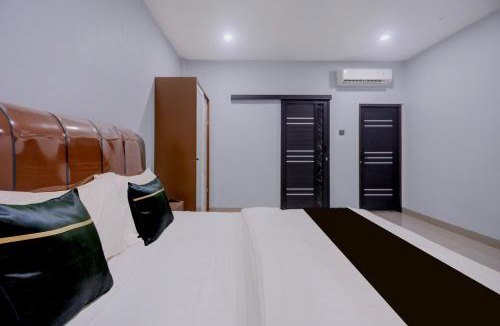 Tanjung Uncang Hotel | Collection O near Aviari Batuaji formerly Haruasa Inn