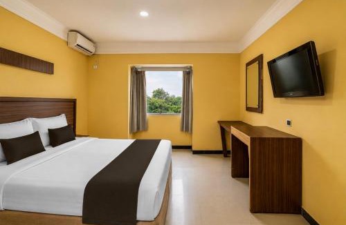 Pekanbaru Hotel | Hotel O near RSUD Arifin Achmad formerly Damon Butik Hotel