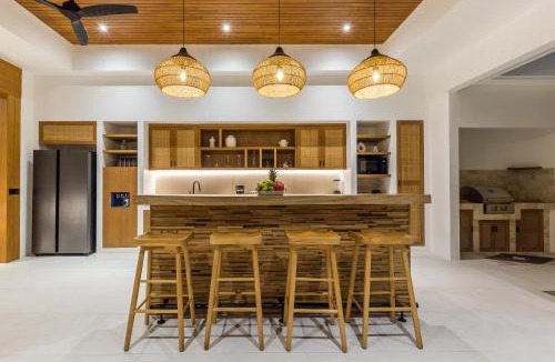 Nakula Villa | Villa Selena Space Luxury 4BR 15m Pool BBQ Staffed