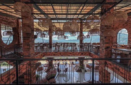 Kedisan Hotel | Caldera Hotel & Restaurant