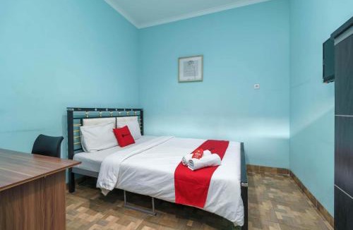 Jakarta Utara House | RedDoorz near RSUD Koja