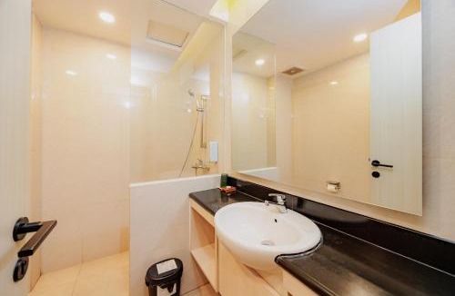 Sukajadi Hotel | RedDoorz Premium near Paris Van Java Mall