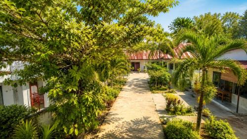 Labuan Bajo House | Cahaya Adrian Hotel
