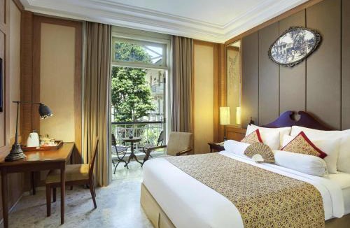 Central Yogyakarta Hotel | The Phoenix Hotel Yogyakarta - Handwritten Collection