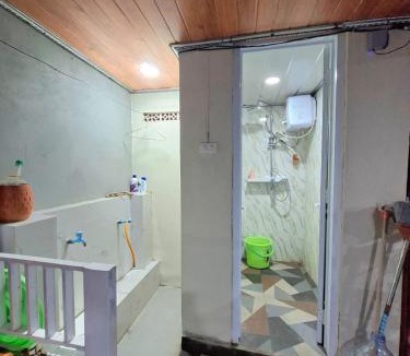 Rajabasa House | Bahrin Homestay Lampung