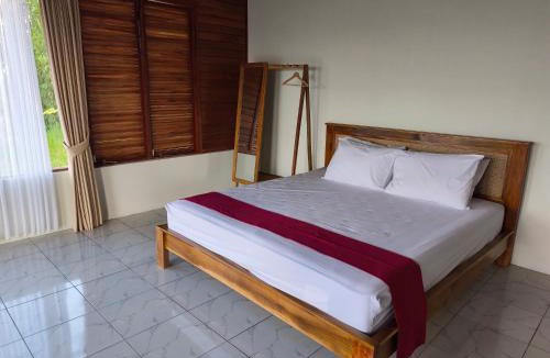 Ciwidey Hotel | Saung Komando Ciwidey